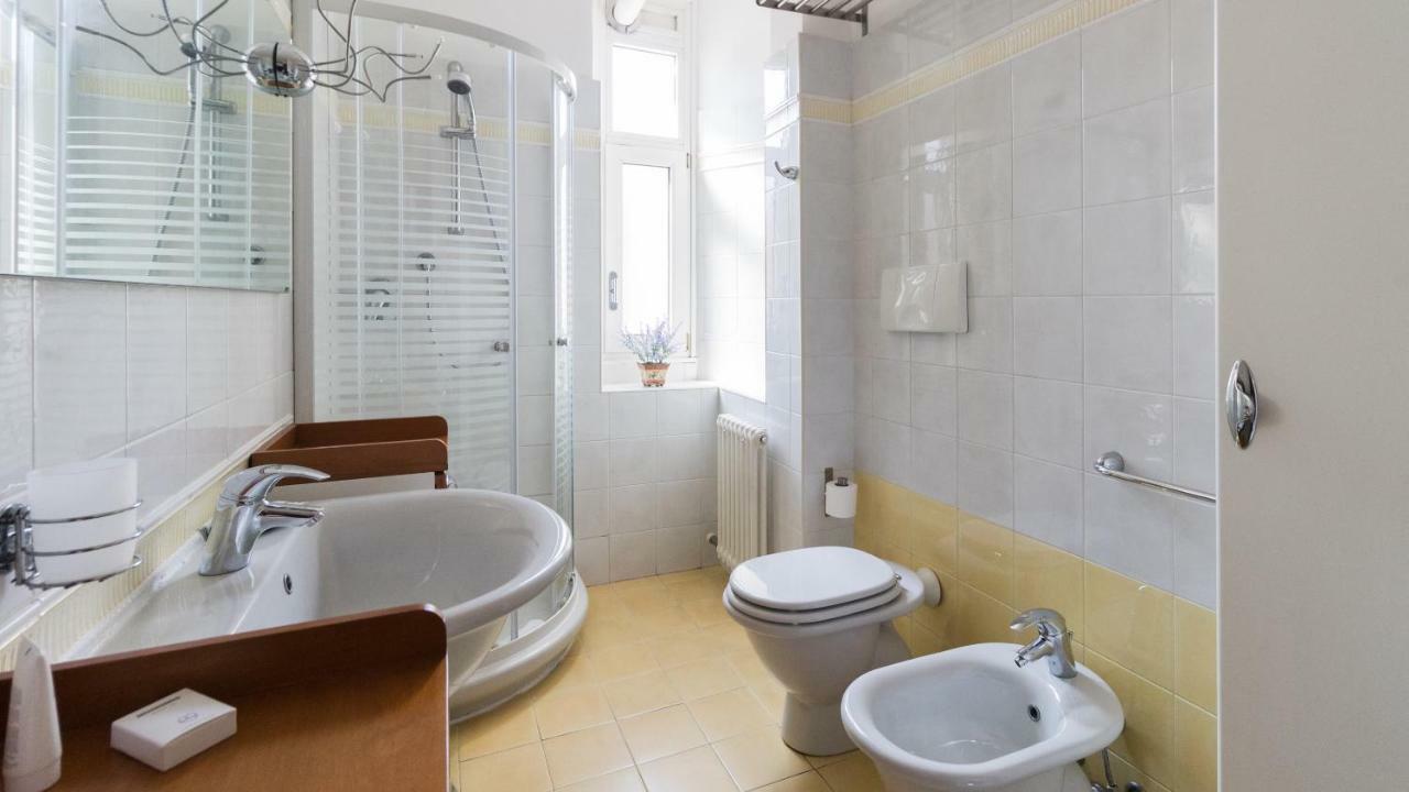 Italianway - Mose Bianchi 2 Apartment Milan Bagian luar foto